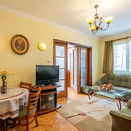 And Cozy 1bdrm Apt. Appartamento *