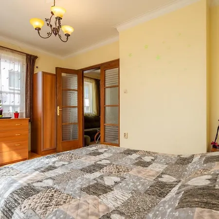 And Cozy 1bdrm Apt. Apartment *