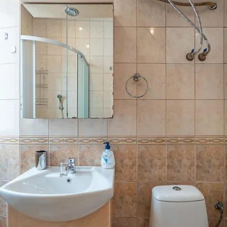 And Cozy 1bdrm Apt. Appartamento