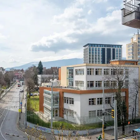 And Cozy 1bdrm Apt. Appartamento Sofia