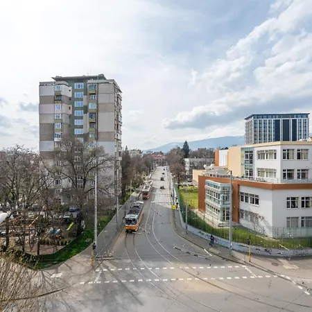And Cozy 1bdrm Apt. Sofia